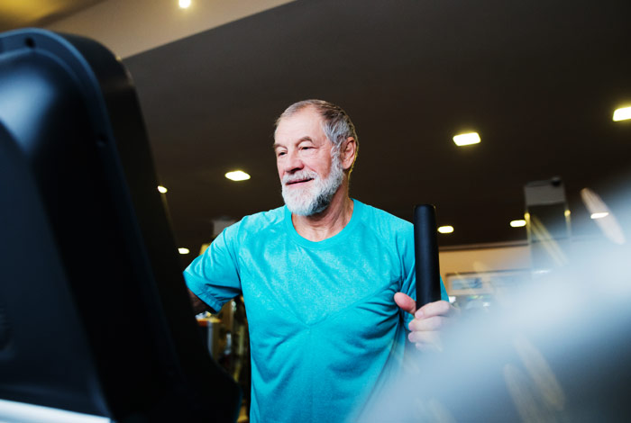 Séance de cardio à la salle de gym.